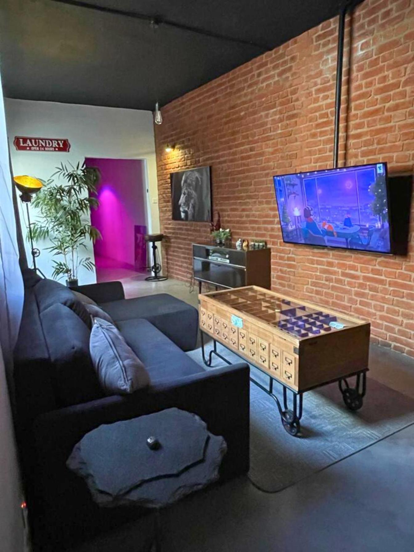Industrial Cozy Retreat Gzira Apartment Exterior photo